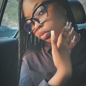 Meet your Posher, Nisha